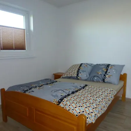 Chata Domkiuweroniki *